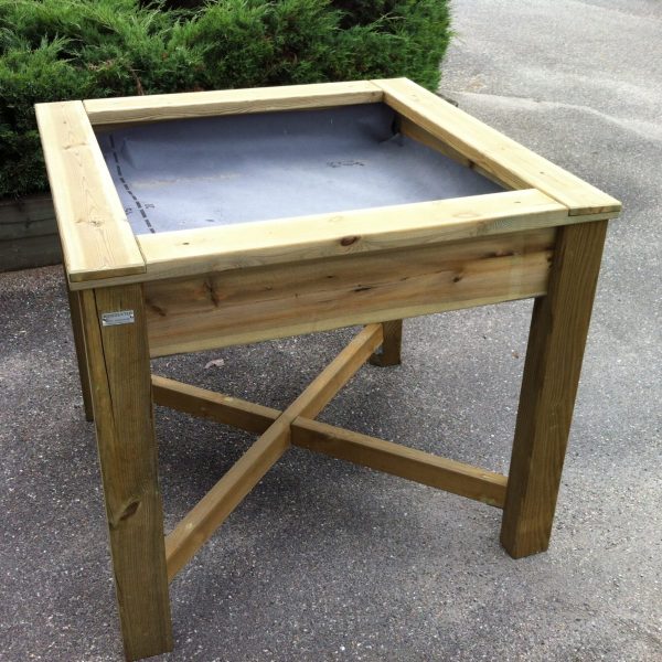 table bois potagère pour personnes agées, enfants ou à mobilité réduite. Sur mesure selon votre besoin et demande