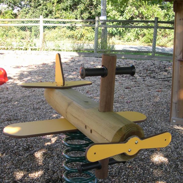 Avion sur ressort : turbulences garanties.